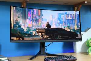 Save $322 on Alienware's OLED ultrawide, the best gaming monitor around