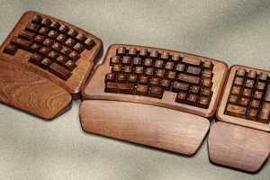 This $549 all-wood split ergonomic keyboard is hardcore cottagecore