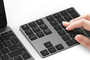 Need a numpad? Add this wireless one to your laptop for just $30