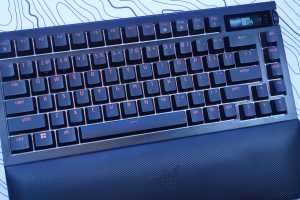 Razer BlackWidow V4 Pro 75% review: Keyboards don’t need screens