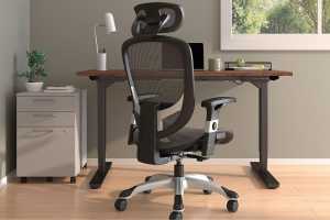 Reddit's favorite desk chair is a humongous 66% off