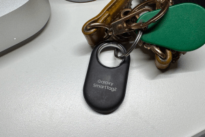 Never lose your keys again with Samsung's smart tracker, now 30% off